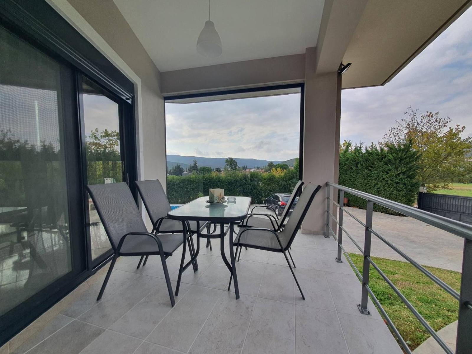 Villa Constangie Marathón Exterior foto