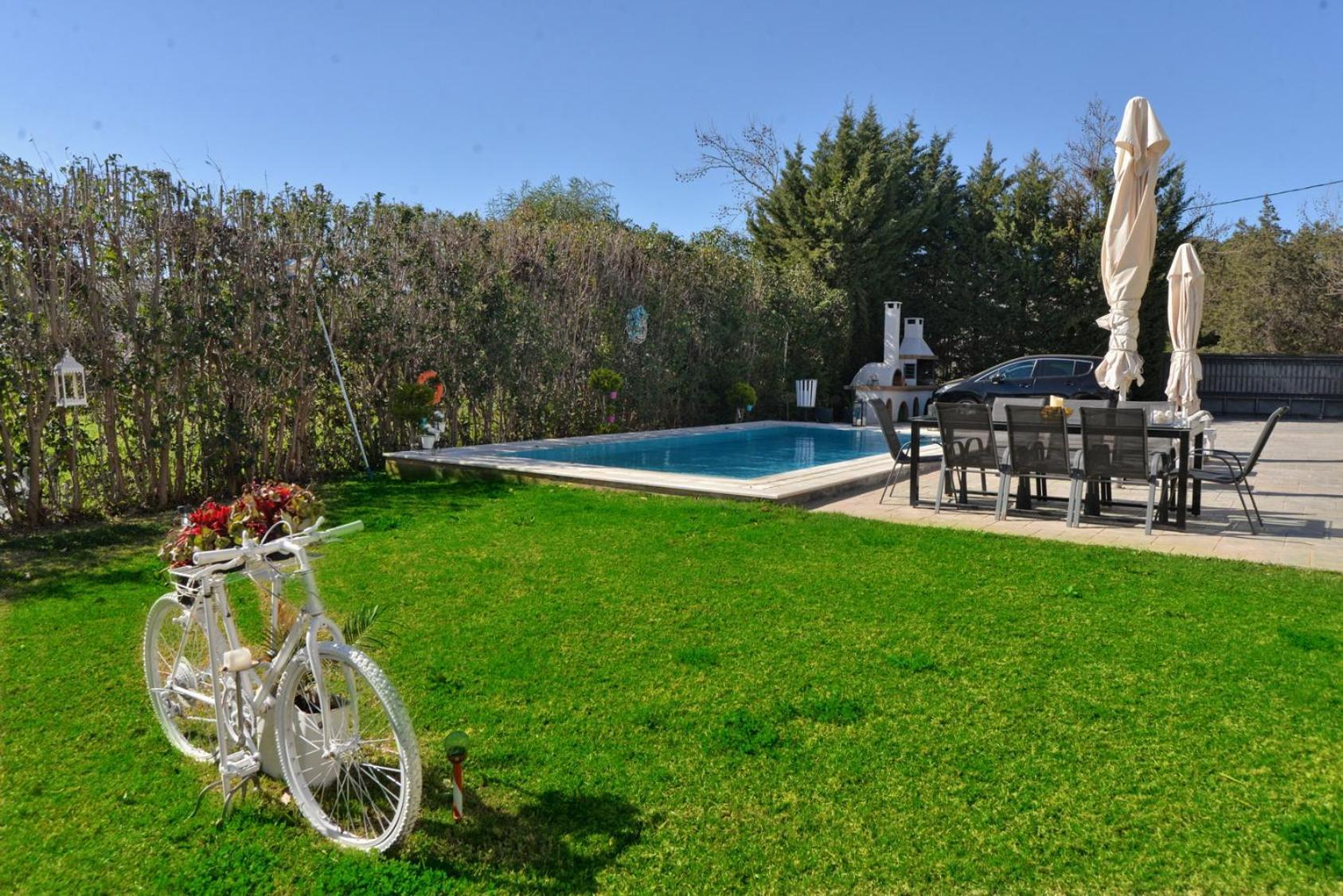 Villa Constangie Marathón Exterior foto
