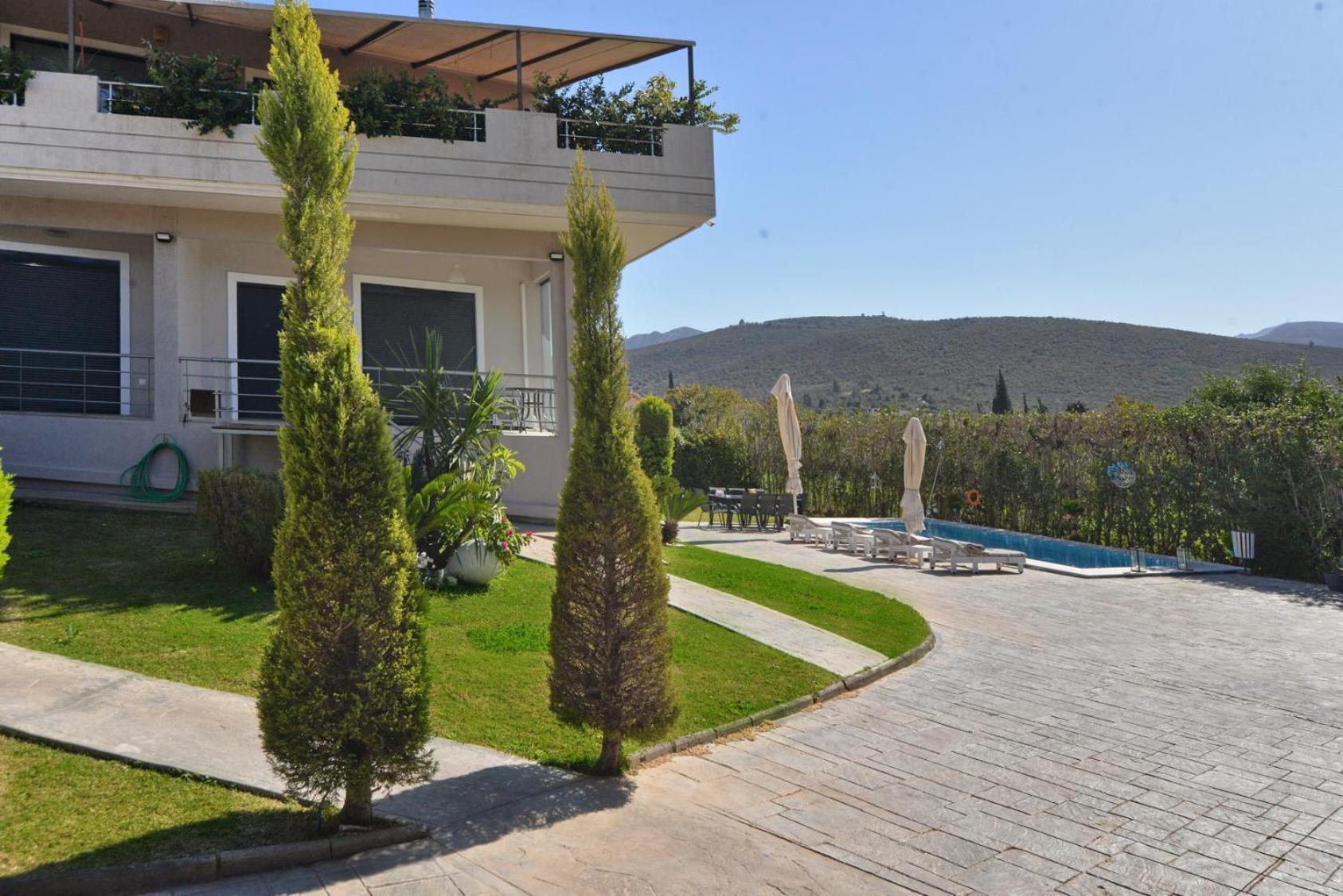 Villa Constangie Marathón Exterior foto