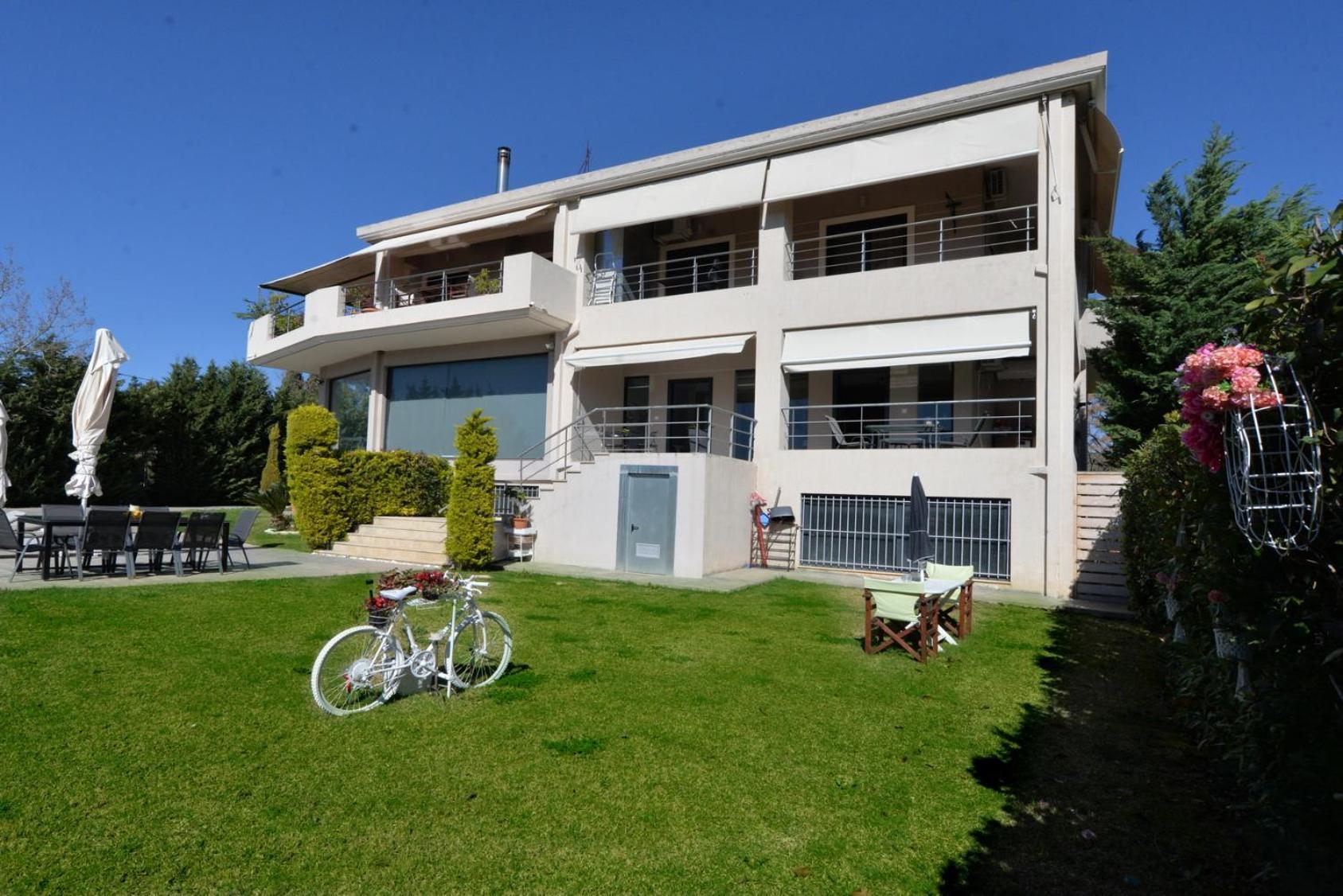Villa Constangie Marathón Exterior foto